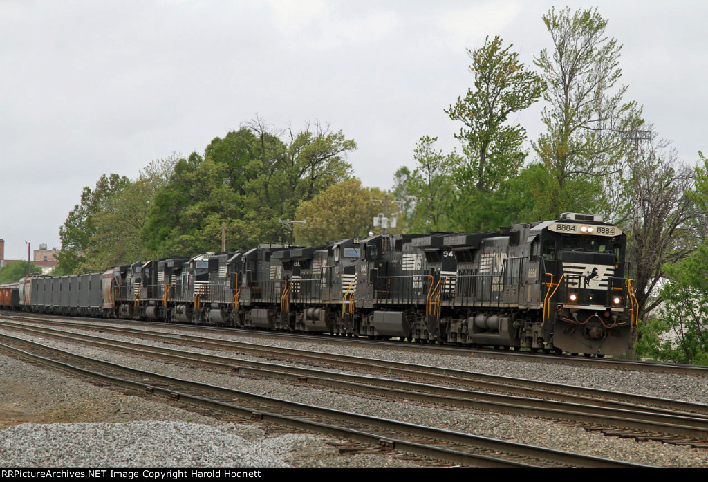 NS 8884 leads train 128 with 8 locos on the head end